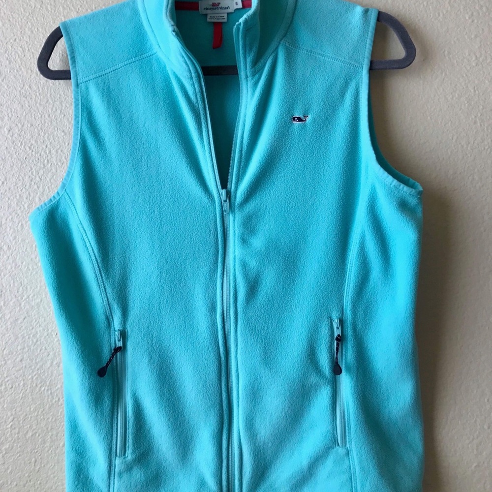 Vineyard Vines vest
